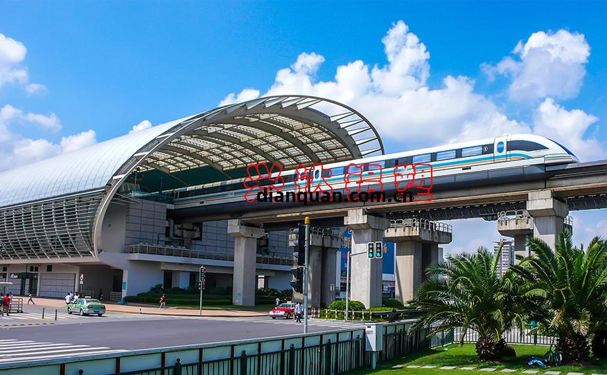 青島(dao)地(di)鐵站(zhan)-鋁(lv)塑板(ban)廠家合(he)作(zuo)案(an)例