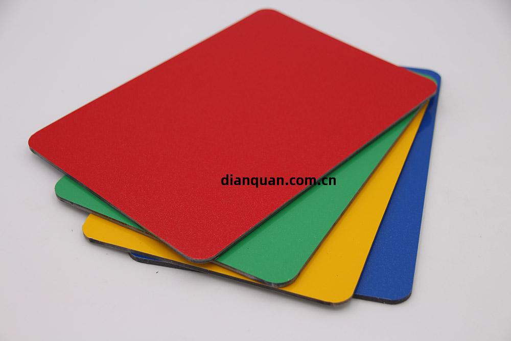 鋁(lv)塑板(ban)常見(jian)的(de)質量問題分析(xi)